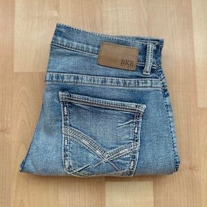 BKE Blue Straight Jeans with Distinctive Stitching and Vintage Wash